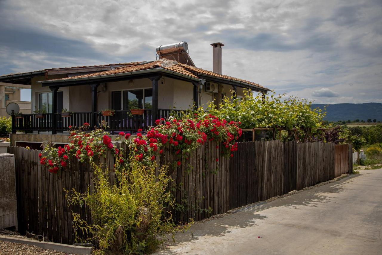 Villa Beni - 4 Bedroom Private House By Flаt Manаger Lozenets Dış mekan fotoğraf