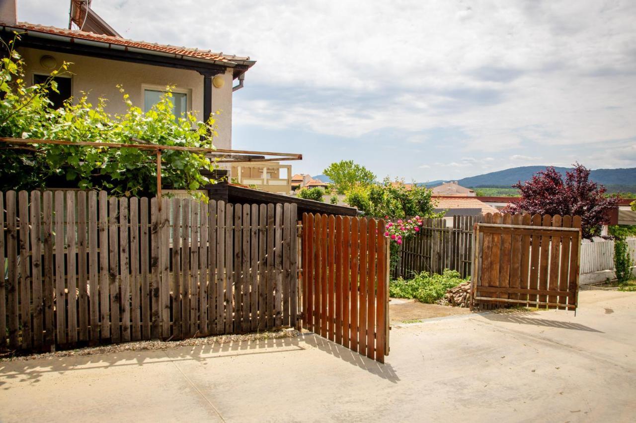 Villa Beni - 4 Bedroom Private House By Flаt Manаger Lozenets Dış mekan fotoğraf