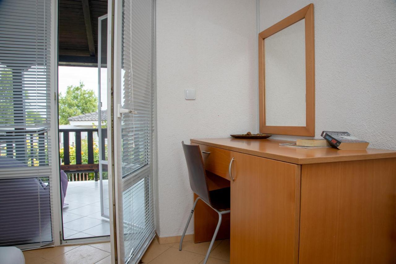 Villa Beni - 4 Bedroom Private House By Flаt Manаger Lozenets Dış mekan fotoğraf